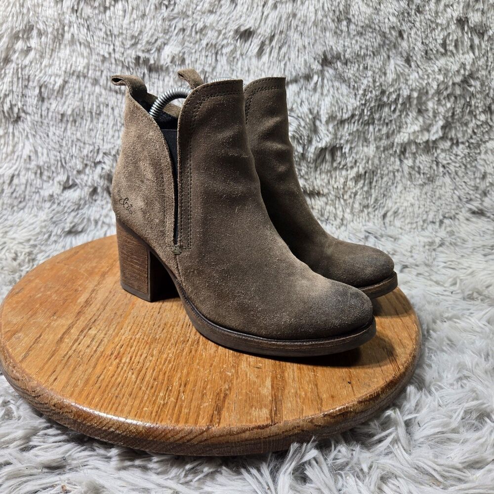 Bos & Co Belfield Green Suede Chunky Heel Ankle Booties Women Size 7.5-8 EU 38